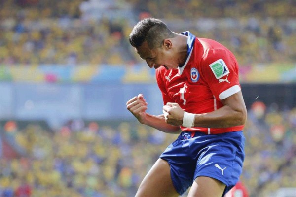 Brasil eliminó a Chile en los penales y pasó a cuartos.