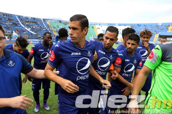 El errorazo de Motagua al homenajear a Junior Izaguirre por su juego 500
