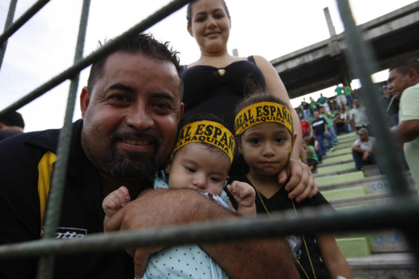 El ambiente en el clásico Marathón vs Real España