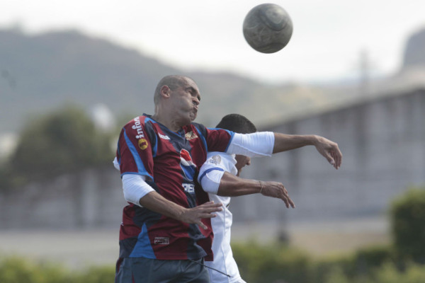 El Olimpia se conoró campeón de la Liga Central de Veteranos