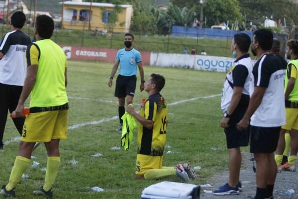 Chicas bellas, lágrimas y ambientazo: Así se vivió en Copán el Deportes Savio-Génesis por la Liga de Ascenso
