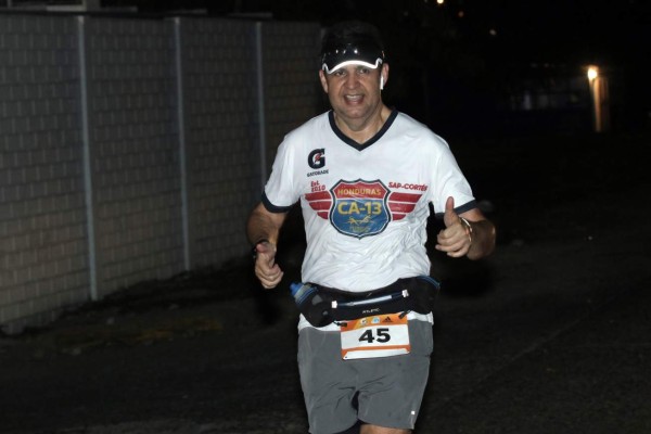 ¡Alegría, besos y bellezas! Las imágenes que dejó la sexta Maratón del Atlántico