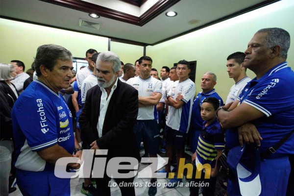 La emotiva despedida a Mario Verdial.