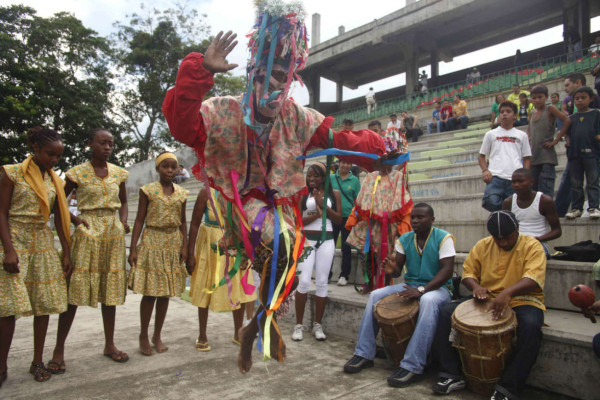 Ambientazo en la jornada 12 del fútbol de Honduras