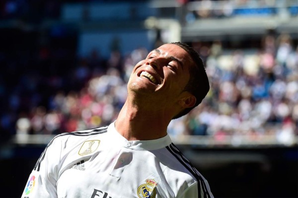 Real Madrid golea 9-1 a Granada y Cristiano Ronaldo hace historia