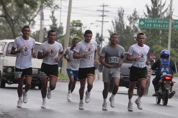 Las mejores imágenes de la Maratón ' Corriendo por la Salud”