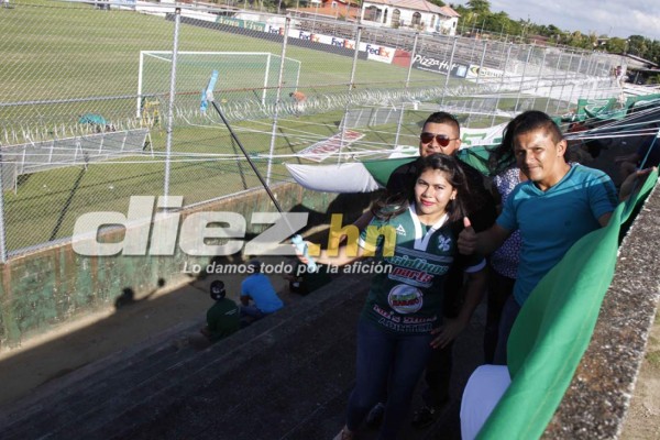 FOTOS: Así son las graderías móviles que se instalan en el Excélsior