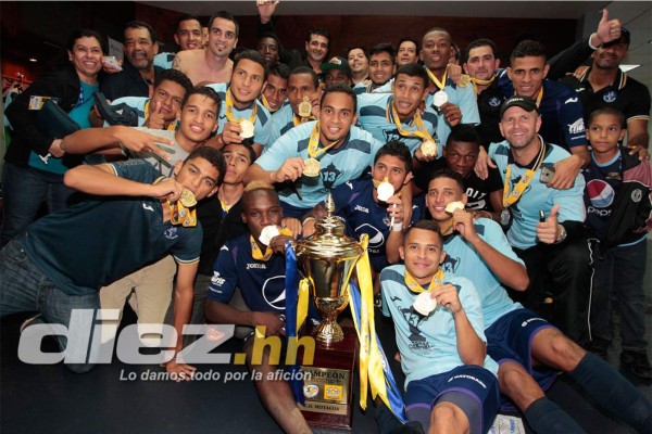 Así celebró Motagua en su camerino