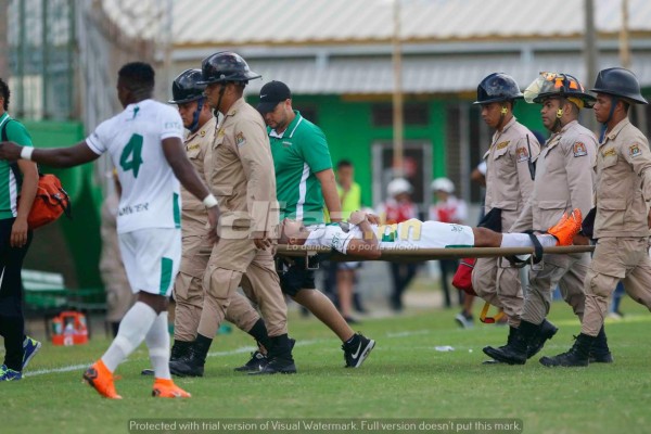 NO SE VIO: Fulminados por el calor, polémica, patadas y la bella del puerto