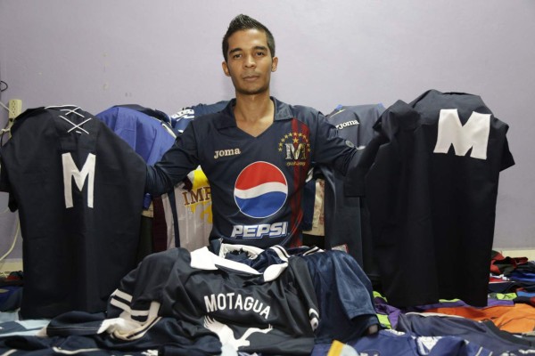 El aficionado de Motagua más fiel a sus colores