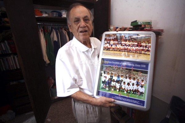 Con un tesoro adentro: Así fue la humilde casa donde Chelato Uclés vivió casi toda su vida