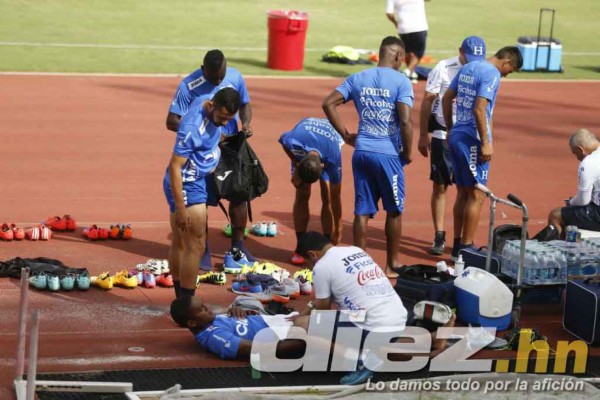Honduras se prepara en Houston previo a enfrentar a México