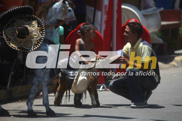 ambiente festivo en Olanchito