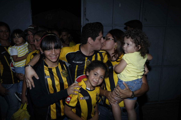 Revive la pasión del futbol en la jornada #12 de la liga nacional.