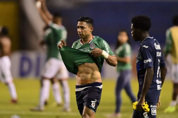 NO VISTE EN TV: El eufórico festejo de Vargas, la celebración en el camerino y la frustración en Motagua