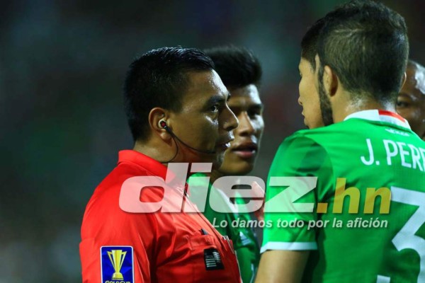 LO QUE NO SE VIO: El barbón, el espontáneo y el sufrimiento de Honduras