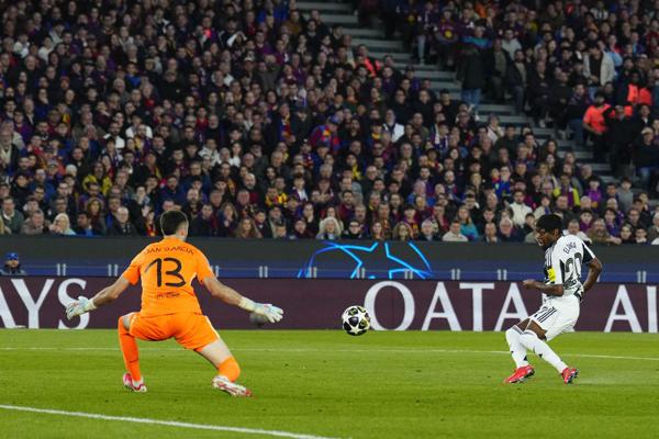 El gesto de Raphinha del que todos hablan, error de Lamine Yamal y las asistencias del VAR que Barcelona aplaude