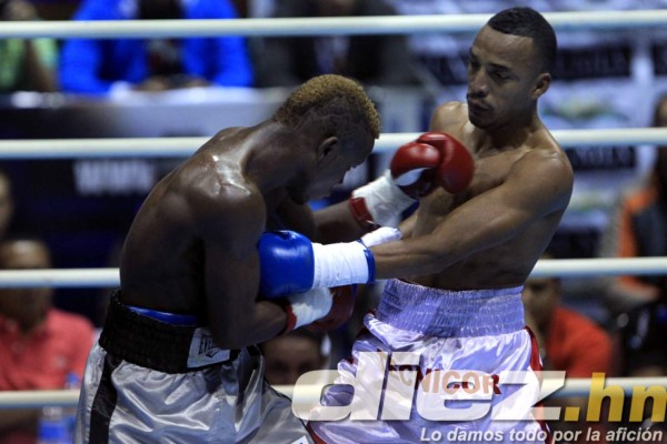 Las mejores imágenes de la pelea de El 'Escorpión” Ruiz