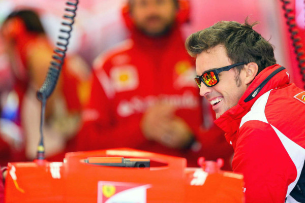 Hamilton ganó en EE.UU., y el campeón de la F1 se conocerá en Brasil.