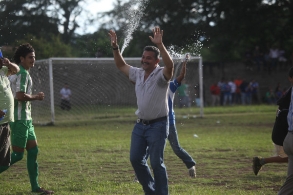 Juticalpa invencible en casa