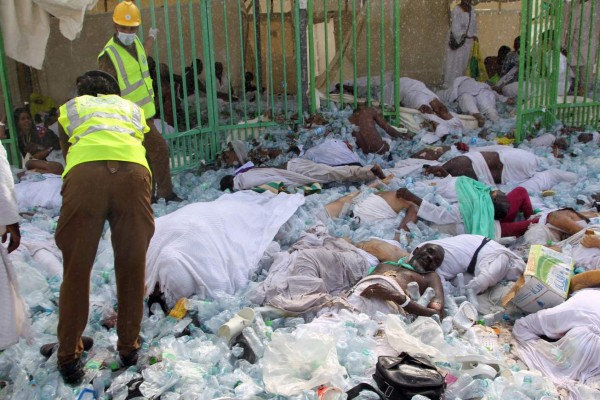 FOTOS: Dolor y muerte se vive en Arabia Saudita tras tragedia de peregrinos