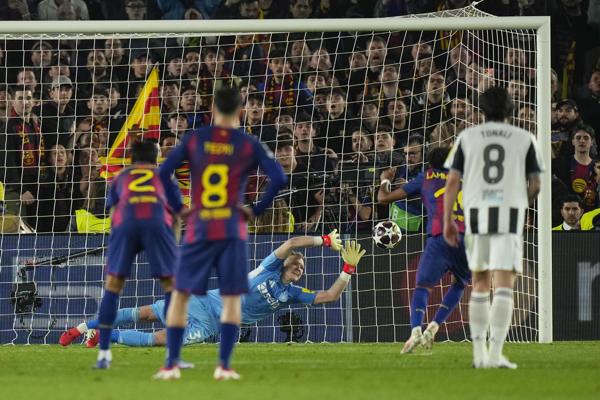 El gesto de Raphinha del que todos hablan, error de Lamine Yamal y las asistencias del VAR que Barcelona aplaude