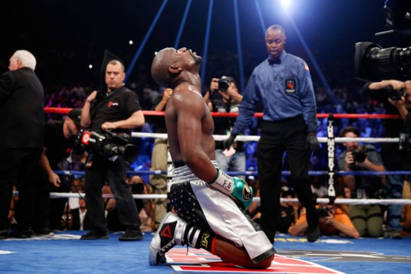 Así fue la última pelea del boxeador norteamericano Floyd Mayweather Jr.