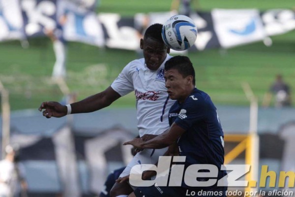 Olimpia puso de rodillas al Motagua y lo humilló ganándole 4-1