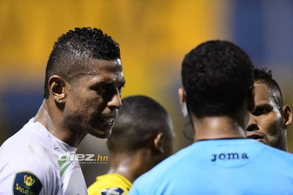 La bronca Pírez-Oseguera, el rostro del juvenil de Real España y el festejo del Chino López