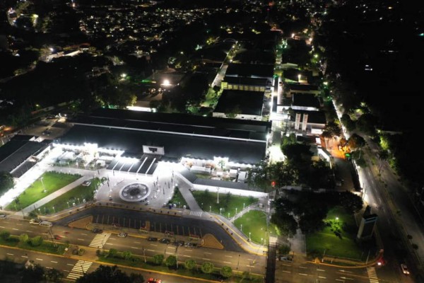 El Salvador inaugura el hospital más grande de Latinoamérica para pacientes con coronavirus