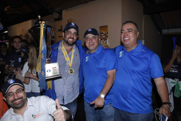 Las imágenes de la gran final que no viste por la televisión