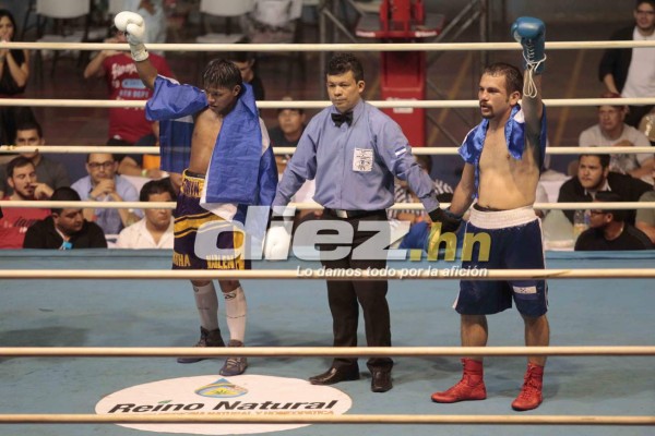Noche de combates en la Villa Olímpica.