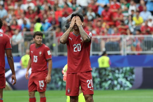 El motivo del enojo de Cristiano, parche junto a Messi y tributo a Diogo Jota