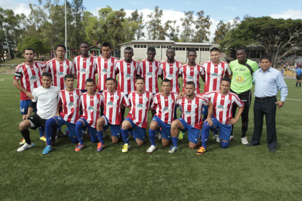 Atlético Municipal y Jaguares dieron espectáculo.