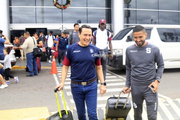 ¡Bien resguardado! Saprissa arriba a Tegucigalpa para disputar el título con Motagua