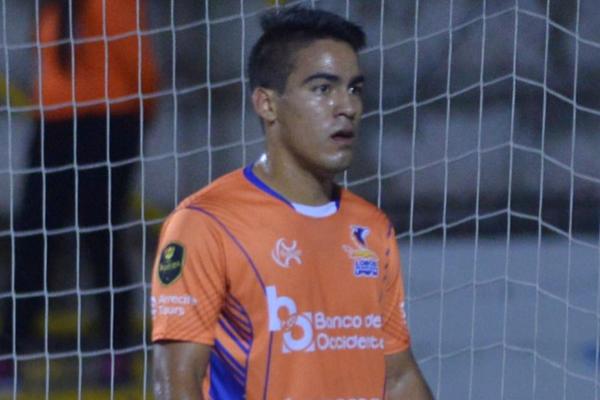 Fichajes Honduras: Baja en Olimpia, barridas en Real España y Marathón, agentes libres y el futuro de Troglio