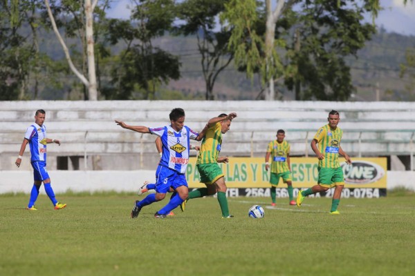 Parrillas One y Victoria se reparten puntos en un partidazo