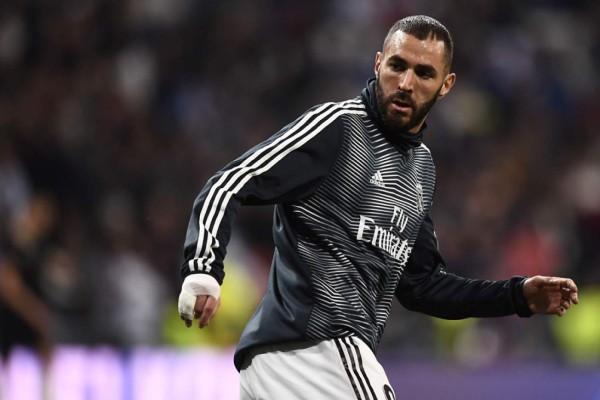 No se vio por TV: Jugador del Real Madrid llora; el gesto de Suárez y Ramos, abatido