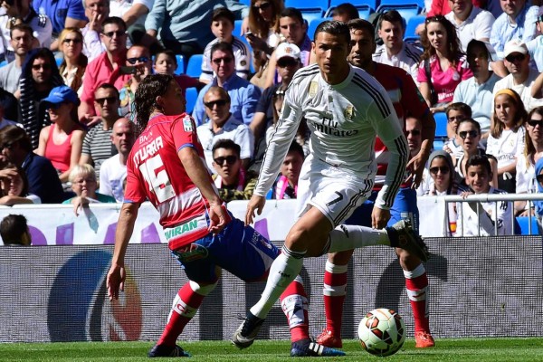 Real Madrid golea 9-1 a Granada y Cristiano Ronaldo hace historia