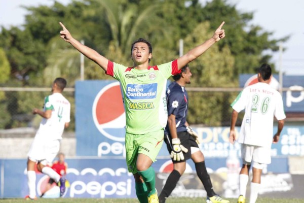 Jugadores que han llegado a Honduras con porte de figuras