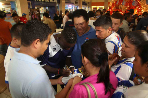 Victoria desata gran ambiente en La Ceiba previo a la final contra Olimpia.
