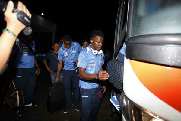 Honduras regresó a las 02:45 am de este sábado a San Pedro Sula