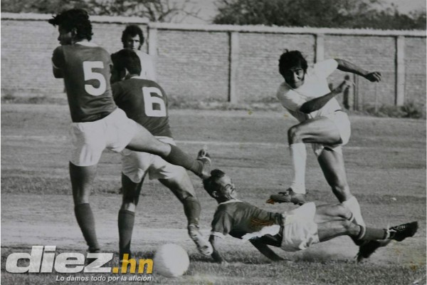 Colección de fotos históricas del Olimpia en su 103 aniversario
