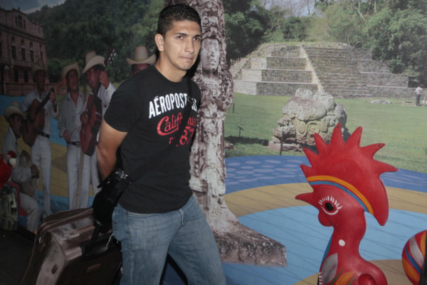 Leverón viajó a Vancouver para unirse a los Whitecaps