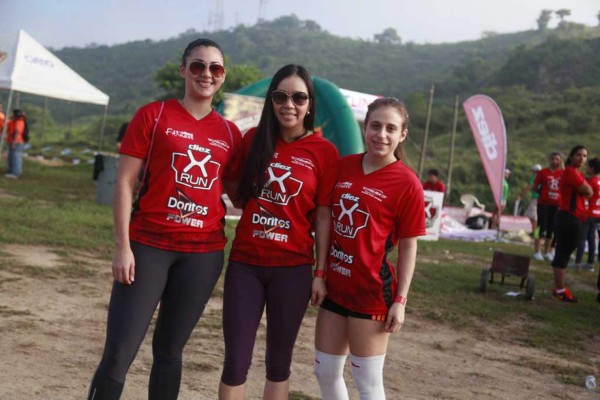 Las mejores imágenes de ambiente previo al DIEZ X-Run 2014