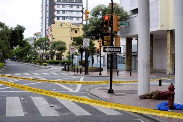 ¡Dramático! Muertos por coronavirus tirados en las calles en Guayaquil, Ecuador