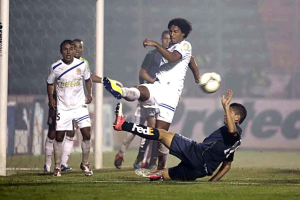 Un sábado de clásicos, goles y baile.