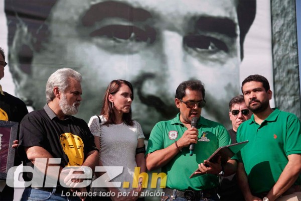 Real España rinde homenaje póstumo a Mario Verdial.