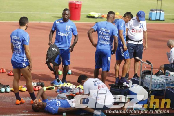 Honduras se prepara en Houston previo a enfrentar a México