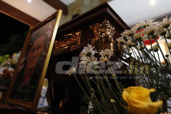 FOTOS: Llanto y dolor en velatorio de Walter López en Ocotepeque